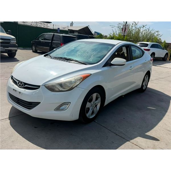 HYUN ELANTRA 2013 O/S TITLE 2 DAYS