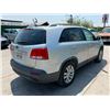 Image 3 : KIA SORENTO 2011 APP/DUP-T/EXP-ONLY DON