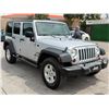 Image 2 : JEEP  WRANGLER 2008 O/S TITLE 2 DAYS