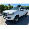 Image 1 : TOYT TACOMA 2017 O/S TITLE 2 DAYS