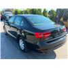 Image 4 : VOLK JETTA 2015 O/S TITLE 2 DAYS