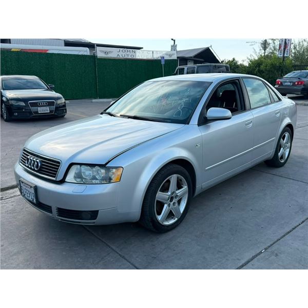AUDI A4 2005 T-DONATION