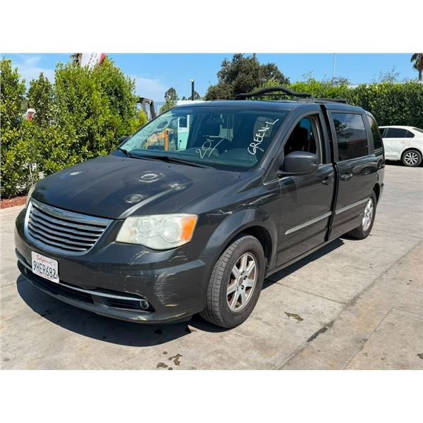 CHRY TOWN & COUNTRY 2011 APP/DUP-T/EXP-ONLY DON