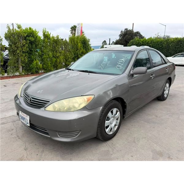 TOYT CAMRY 2005 T-DONATION