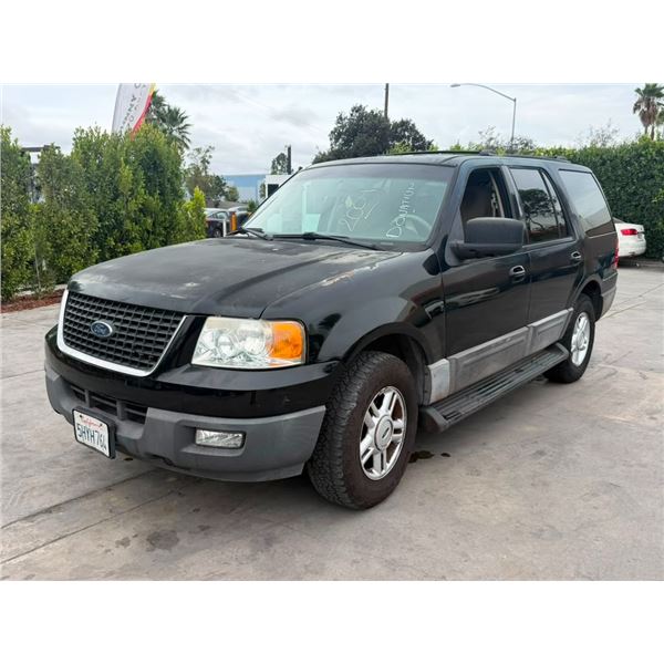 FORD  EXPEDITION 2004 T-DONATION