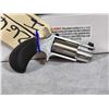 Image 2 : North American Arms Pug .22 Mag Revolver Stainless