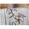 Image 3 : Collection Of 8 Oriental Bird Feather Sculptures Taxidermy