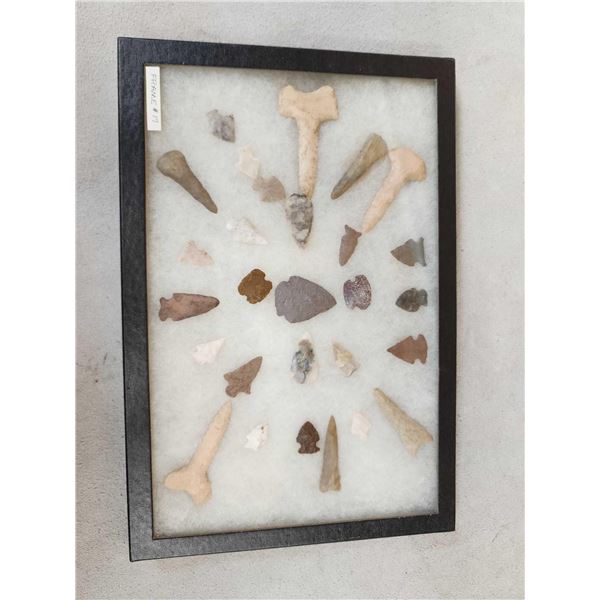 Collection Of 28 Arrowheads Native American Artifact