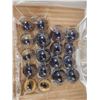 Image 1 : 18 Taxidermy Glass Eyes