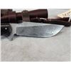 Image 4 : 5 1/2" Fixed Blade Hand Made Damascus Knife