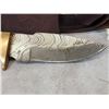 Image 2 : Bone Collector 4" Fixed Blade Hand Made Damascus Knife