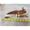 Image 11 : Collection Of 3 Vintage Fixed Blade Knives