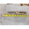 Image 4 : Collection Of 3 Vintage Fixed Blade Knives