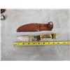 Image 5 : Collection Of 3 Vintage Fixed Blade Knives