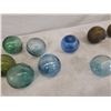 Image 4 : 16 Vintage Glass Japanese Fishing Net Floats