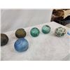 Image 6 : 16 Vintage Glass Japanese Fishing Net Floats