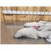Image 4 : 2 Blue Ranch Fox Soft Tanned Furs Taxidermy
