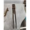 Image 3 : Antique Bullet Molds Reloading Tools & More