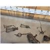 Image 5 : Group Of 7 Vintage Animal Trap