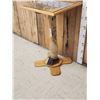 Image 6 : Giraffe Leg Pub Height Table Taxidermy