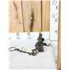 Image 3 : Rare Easy Set #4 Square Grip Wolf Trap