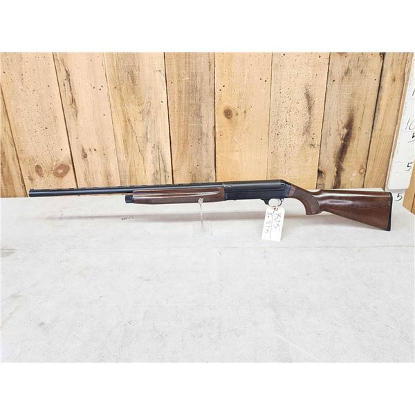 P Beretta Vitoria Model 12ga Semi Auto Shotgun