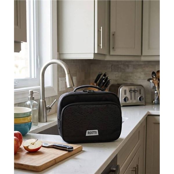 ROOTS Black Lunch Bag with Handle