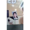 Image 3 : LED Folding Makeup Mirror with Battery