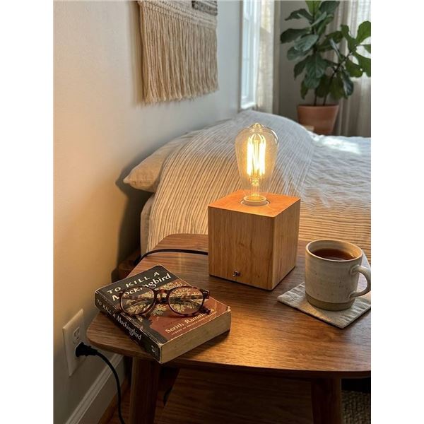 TUO Solid Wood E26 Lamp Base