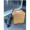 Image 2 : TUO Solid Wood E26 Lamp Base