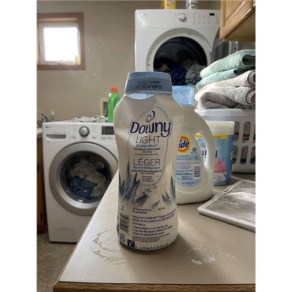 Downy Light Ocean Mist Laundry Scent Booster