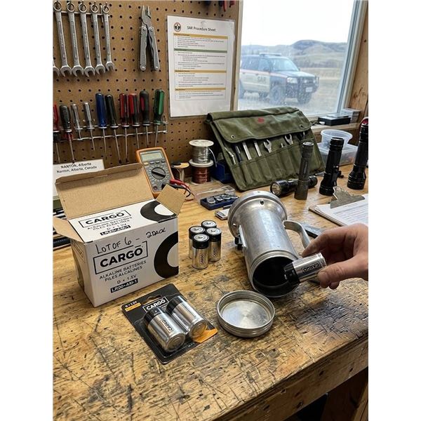 6 Cargo D 1.5V Alkaline Batteries