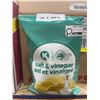 Image 3 : Circle K Salt & Vinegar Potato Chips 12-Pack