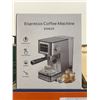 Image 2 : Espresso Coffee Machine EM625