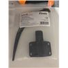 Image 6 : Fenix Flashlight Kit with Accessories