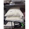 Image 2 : Distinctly Home Bed Pillow Set, Standard