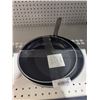 Image 2 : Mainstays 10.5-Inch Non-Stick Skillet