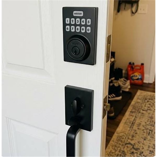 Weiser Electronic Deadbolt & Handle Combo