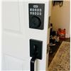 Image 1 : Weiser Electronic Deadbolt & Handle Combo