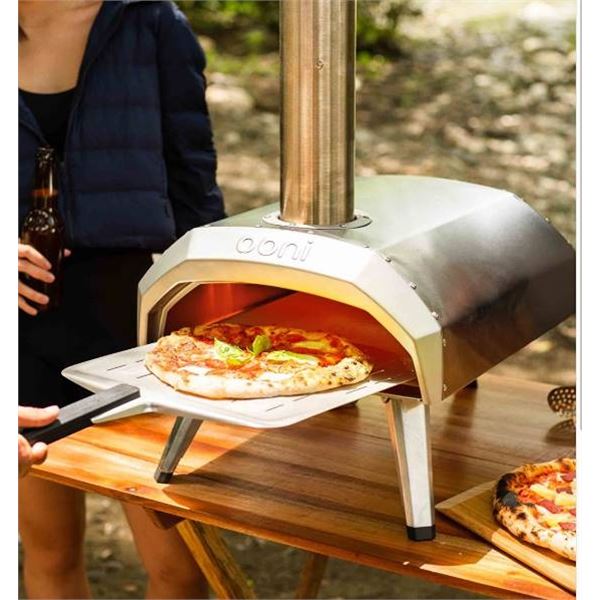 Ooni Karu 12 Multi-Fuel Pizza Oven