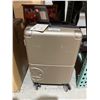 Image 2 : Air Canada Maple Leaf Collection Luggage