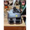 Image 2 : Houseyes AT-500-2 Auto Voltage Transformer
