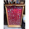 Image 2 : Dual Sided Rotating Pin Display Case 16" x 24