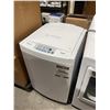 Image 2 : GE Spacemaker Clothes Washer GSLS1100D0WW