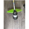 Image 4 : Greenworks Pro 80V String Trimmer (No Battery