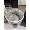 Image 4 : AROMA Commercial Rice Cooker