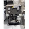 Image 2 : Saeco Via VeneziaManual Espresso machine