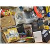 Image 5 : Bulk Lot: Electronics, Hardware & Misc. Goods