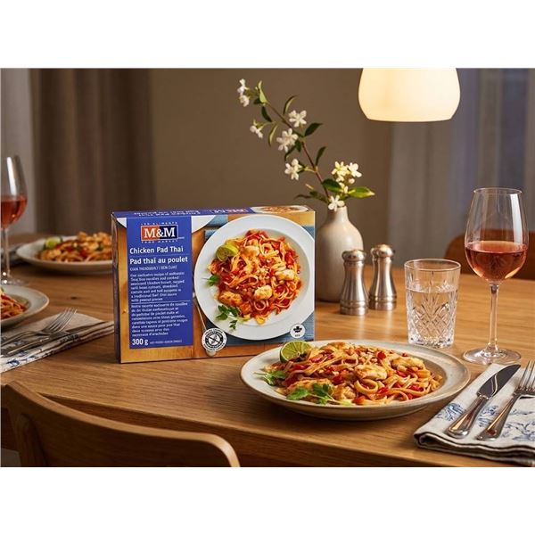 M&M Chicken Pad Thai Frozen Meals, 6 x 300g