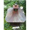 Image 3 : Square Metal Mesh Outdoor Fire Pit with Chimney Top